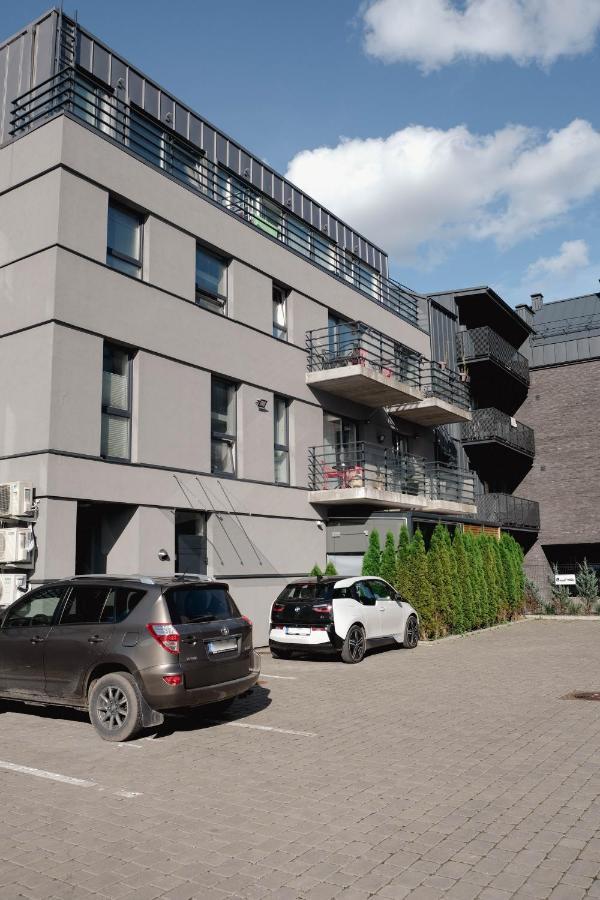 Cosy 1 Bedroom Apartment In The Heart Of Old Town With Parking Kaunas Buitenkant foto