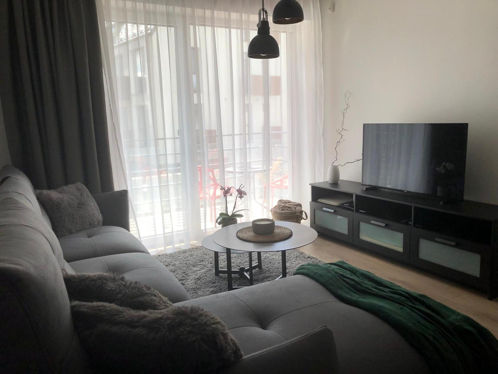 Cosy 1 Bedroom Apartment In The Heart Of Old Town With Parking Kaunas Buitenkant foto